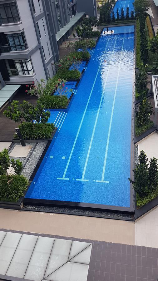 Utropolis By Miric Apartment Shah Alam Ngoại thất bức ảnh