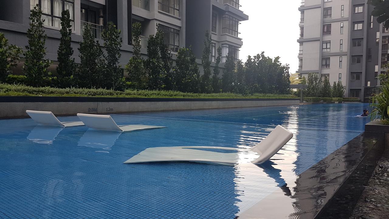 Utropolis By Miric Apartment Shah Alam Ngoại thất bức ảnh